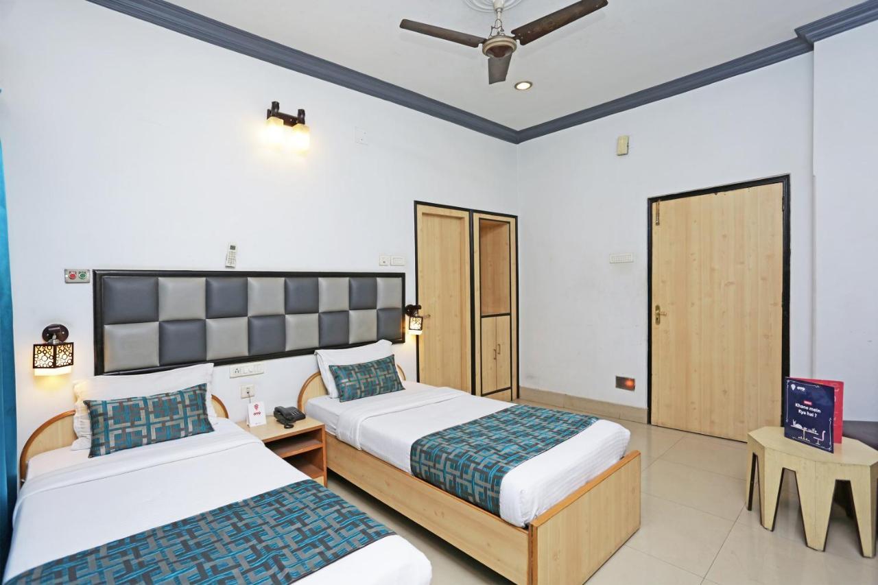 Homely Raj Kolkata Eksteriør bilde