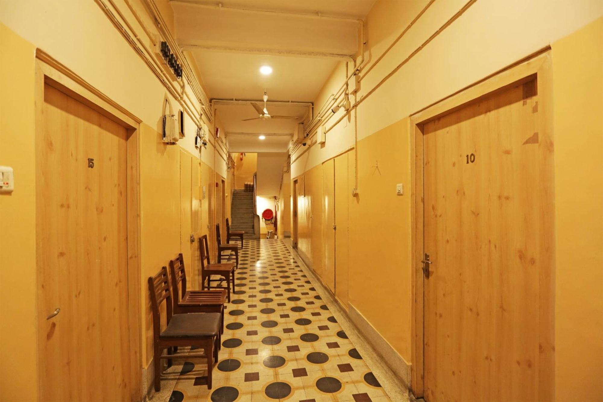 Homely Raj Kolkata Eksteriør bilde