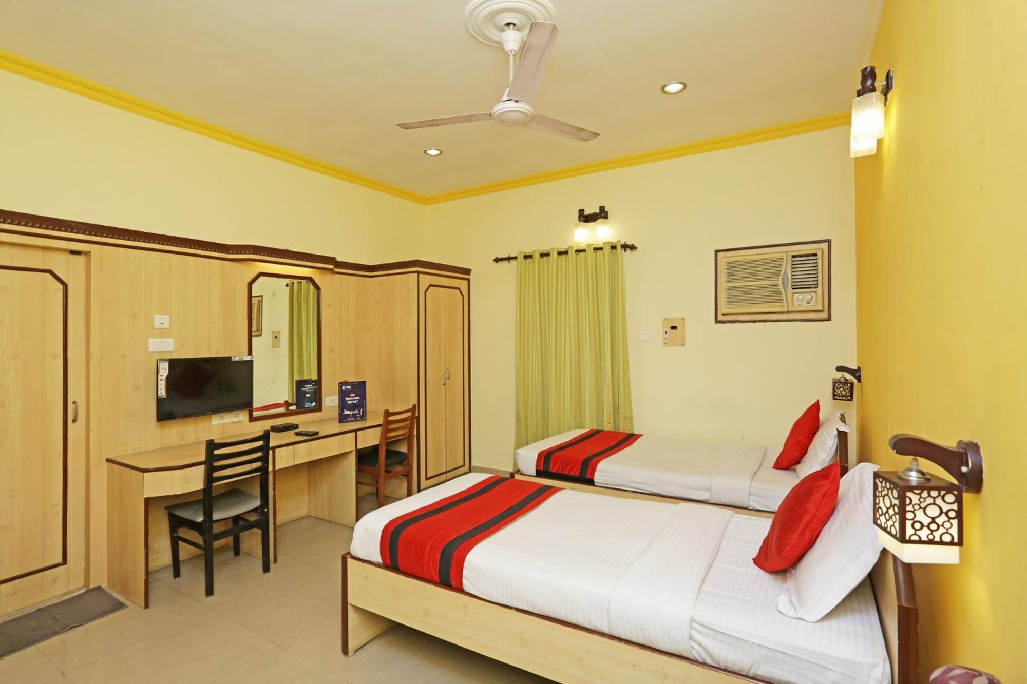 Homely Raj Kolkata Eksteriør bilde